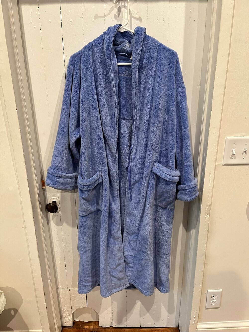 Nautica Fuzzy Robe size small